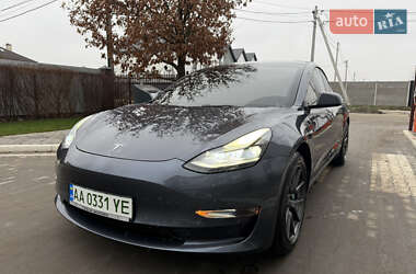Седан Tesla Model 3 2022 в Києві