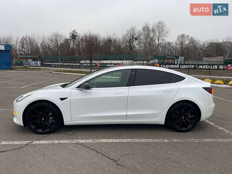 Седан Tesla Model 3 2018 в Киеве фото 2 Седан Tesla Model 3 2018 в Киеве