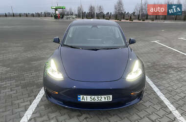Седан Tesla Model 3 2022 в Києві