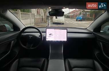Седан Tesla Model 3 2019 в Білій Церкві