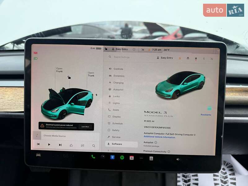 Седан Tesla Model 3 2021 в Луцке