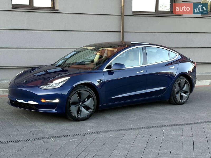Седан Tesla Model 3 2018 в Дрогобыче фото 43 Седан Tesla Model 3 2018 в Дрогобыче