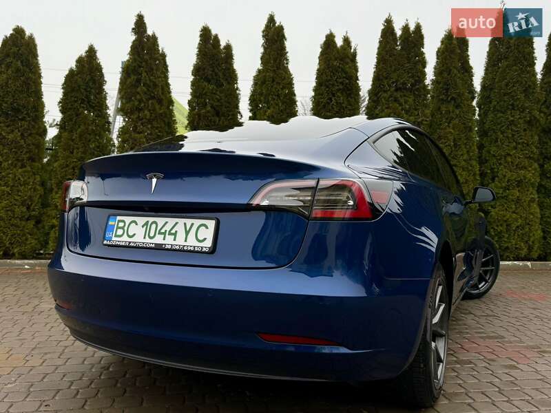 Седан Tesla Model 3 2020 в Дрогобичі фото 9 Седан Tesla Model 3 2020 в Дрогобичі