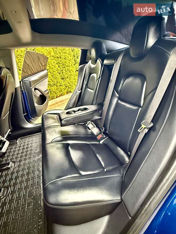 Седан Tesla Model 3 2020 в Дрогобичі фото 58 Седан Tesla Model 3 2020 в Дрогобичі