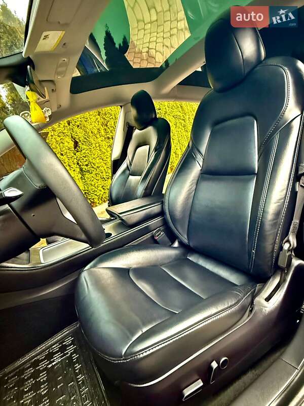 Седан Tesla Model 3 2020 в Дрогобичі фото 60 Седан Tesla Model 3 2020 в Дрогобичі