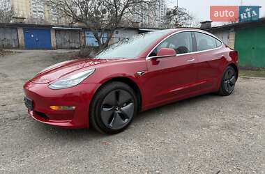 Седан Tesla Model 3 2018 в Киеве