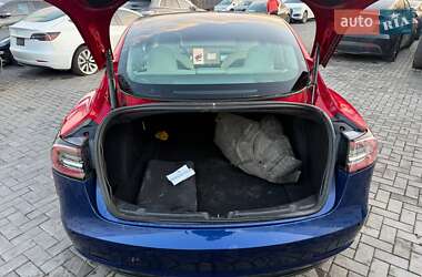 Седан Tesla Model 3 2021 в Луцке