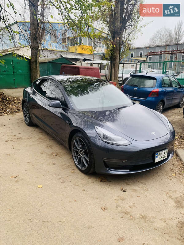 Седан Tesla Model 3 2023 в Одесі фото 16 Седан Tesla Model 3 2023 в Одесі