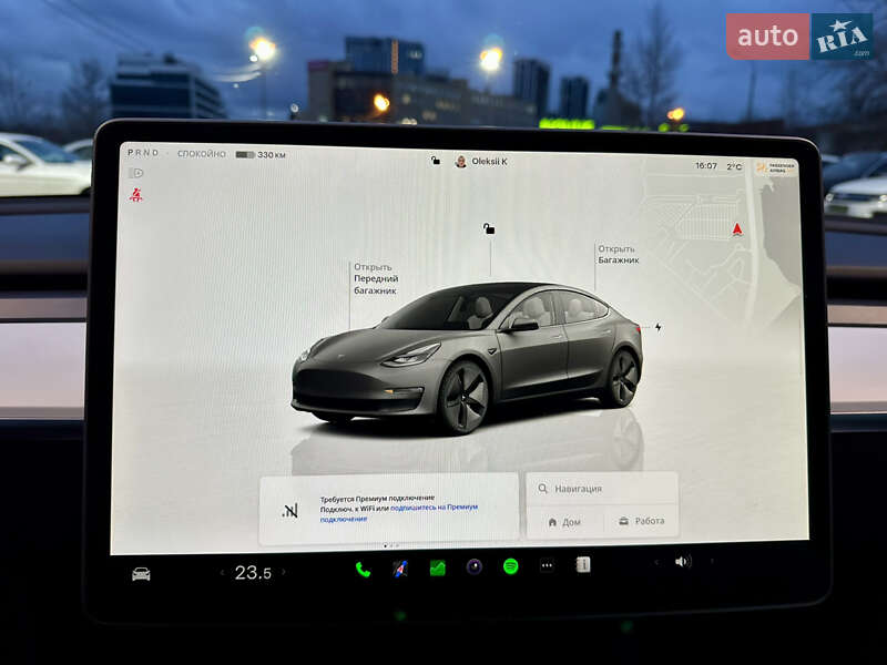 Седан Tesla Model 3 2023 в Киеве