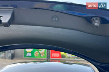 Седан Tesla Model 3 2022 в Києві