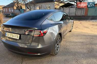 Седан Tesla Model 3 2020 в Харькове