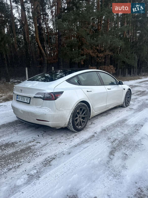 Седан Tesla Model 3 2022 в Києві фото 32 Седан Tesla Model 3 2022 в Києві