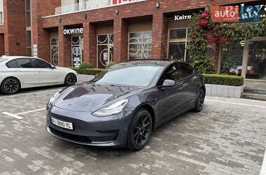 Седан Tesla Model 3 2019 в Києві
