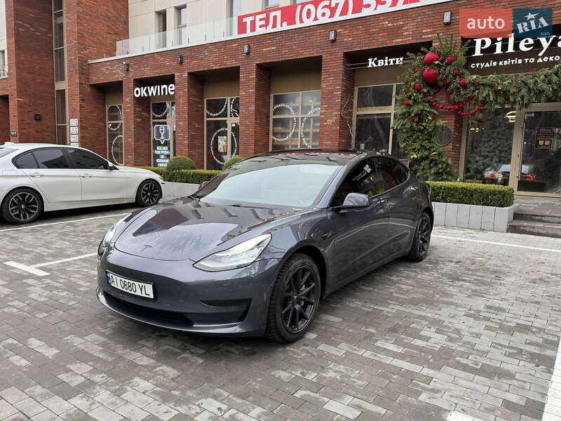 2019 Tesla Model-3, VIN 5YJ3E7EA5LF551782:plate — фото 1 (autoria)