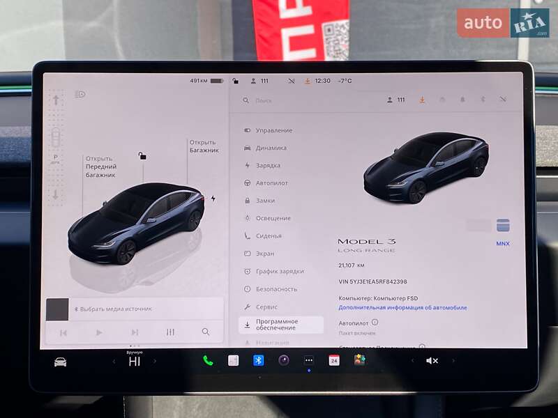 Седан Tesla Model 3 2024 в Києві