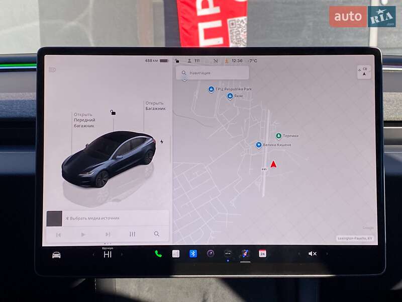 Седан Tesla Model 3 2024 в Києві