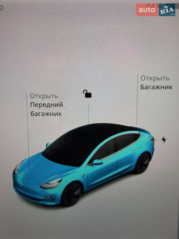 Седан Tesla Model 3 2019 в Ровно