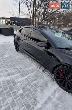 Седан Tesla Model 3 2023 в Дніпрі