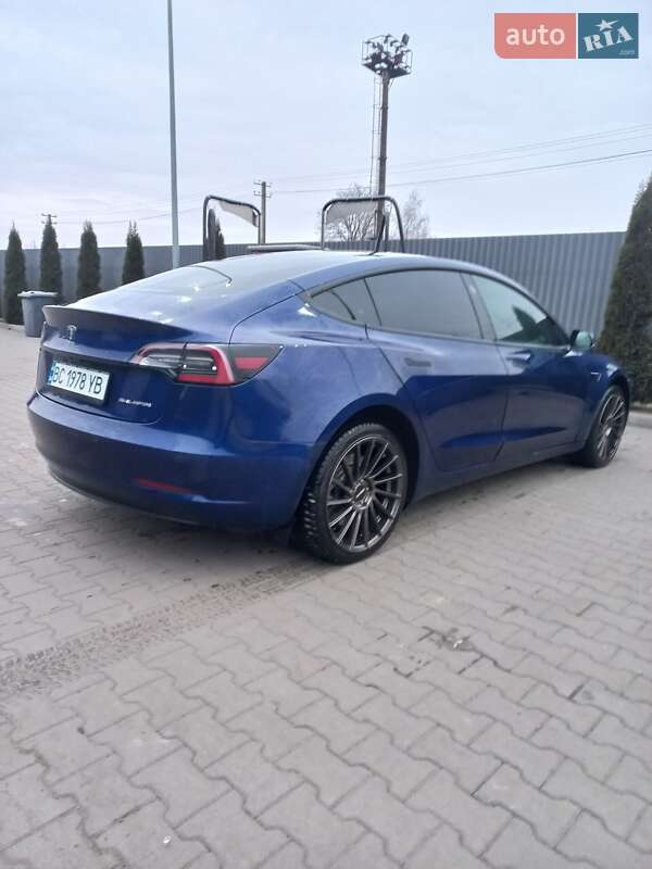 Седан Tesla Model 3 2018 в Шептицькому фото 21 Седан Tesla Model 3 2018 в Шептицькому