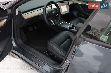 Седан Tesla Model 3 2021 в Львові