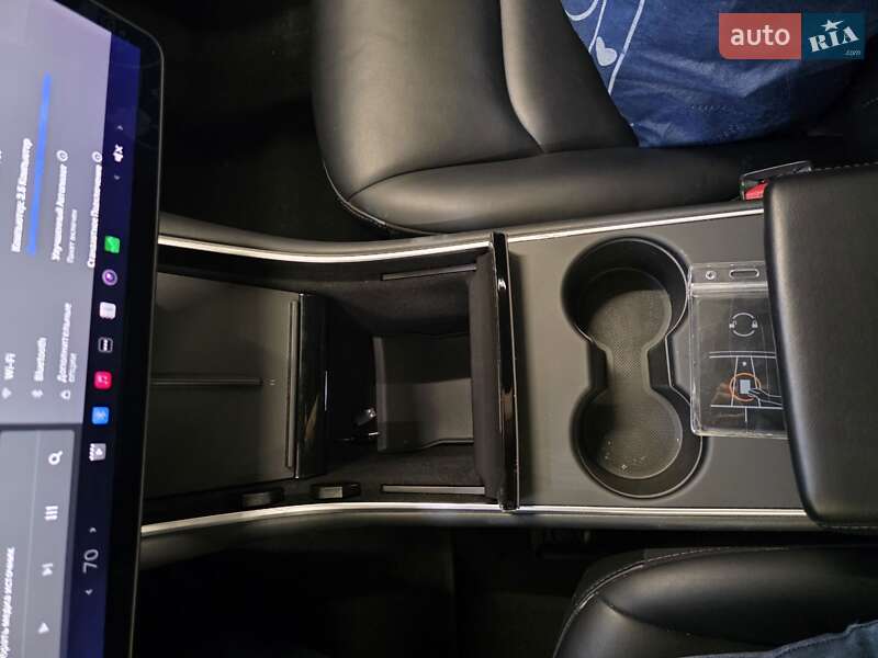 Седан Tesla Model 3 2018 в Львове фото 11 Седан Tesla Model 3 2018 в Львове