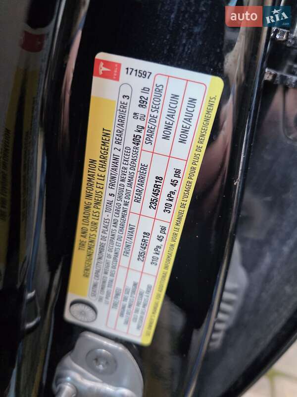 Седан Tesla Model 3 2018 в Львове фото 14 Седан Tesla Model 3 2018 в Львове