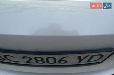 Седан Tesla Model 3 2020 в Стрые