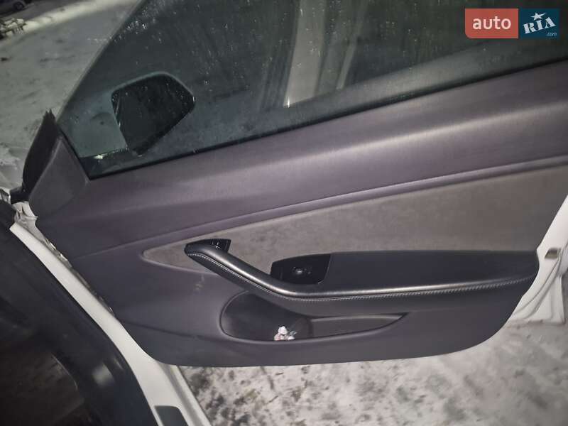 Седан Tesla Model 3 2019 в Кропивницком фото 7 Седан Tesla Model 3 2019 в Кропивницком