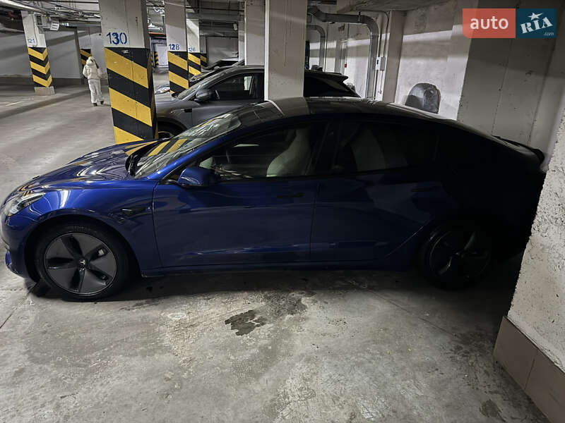 Седан Tesla Model 3 2021 в Киеве фото 10 Седан Tesla Model 3 2021 в Киеве
