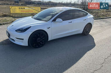 Седан Tesla Model 3 2018 в Львові