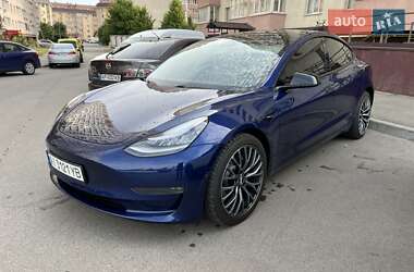 Седан Tesla Model 3 2020 в Киеве
