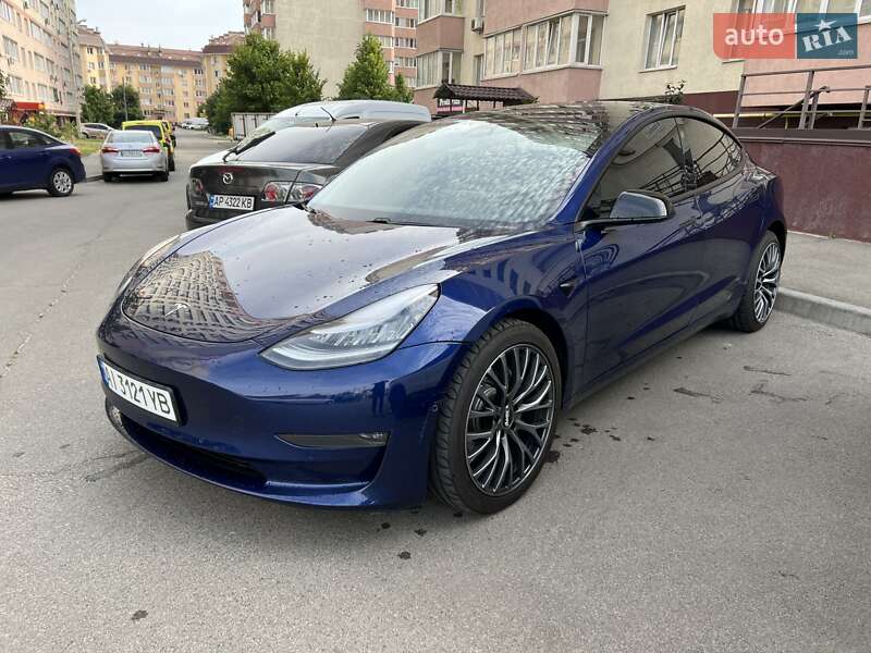 2020 Tesla Model 3, VIN 5YJ3E1EB3LF787076:plate — фото 1 (autoria)