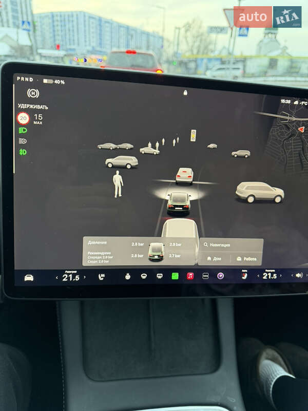 Седан Tesla Model 3 2023 в Киеве