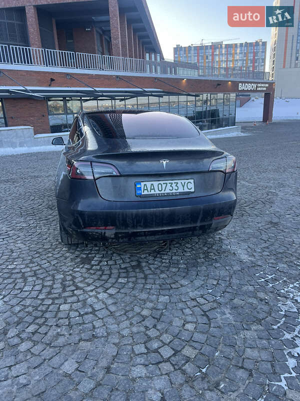 Седан Tesla Model 3 2018 в Днепре