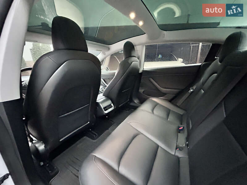 Седан Tesla Model 3 2018 в Харкові фото 12 Седан Tesla Model 3 2018 в Харкові