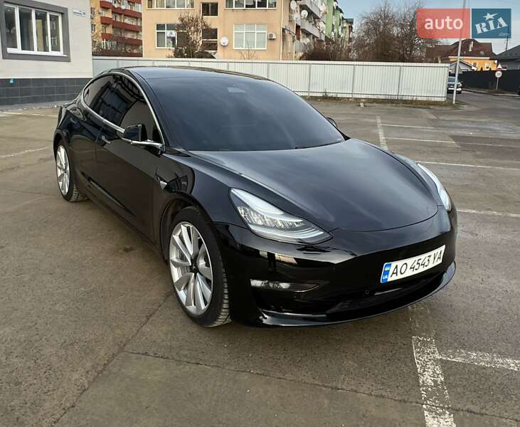 Tesla Model 3 2020 Tesla Model 3 2020