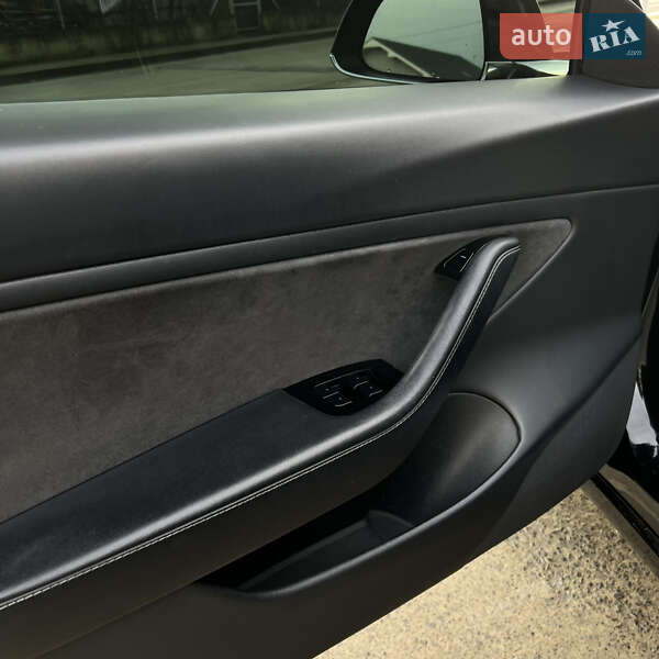 Седан Tesla Model 3 2020 в Ужгороде фото 27 Седан Tesla Model 3 2020 в Ужгороде