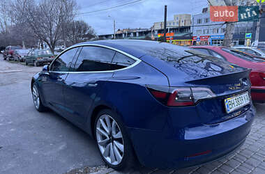 Седан Tesla Model 3 2020 в Одессе
