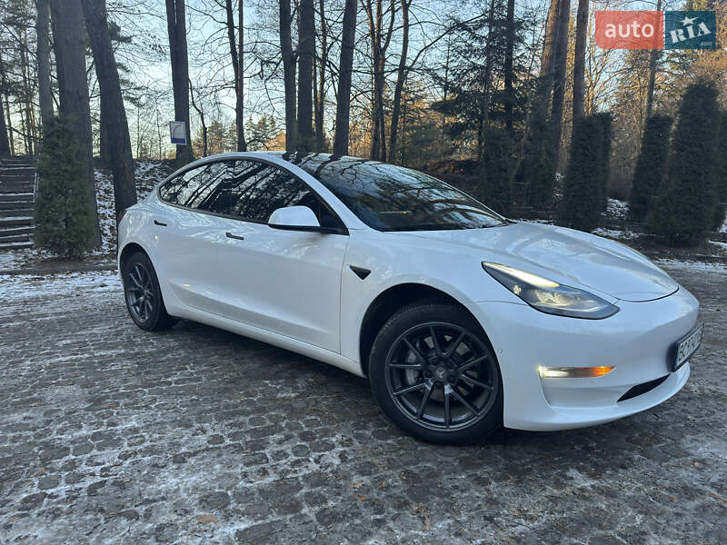 Седан Tesla Model 3 2021 в Трускавце фото 23 Седан Tesla Model 3 2021 в Трускавце