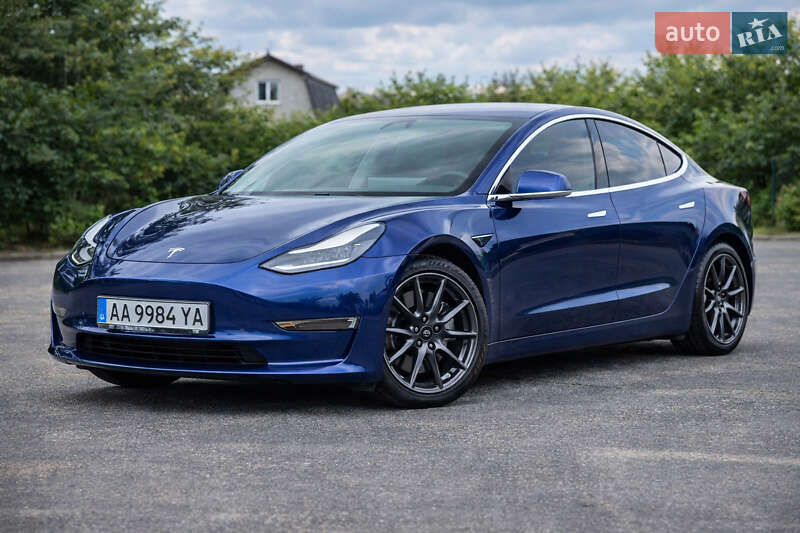 Седан Tesla Model 3 2019 в Киеве фото 3 Седан Tesla Model 3 2019 в Киеве