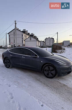 Седан Tesla Model 3 2018 в Луцке фото 4 Седан Tesla Model 3 2018 в Луцке