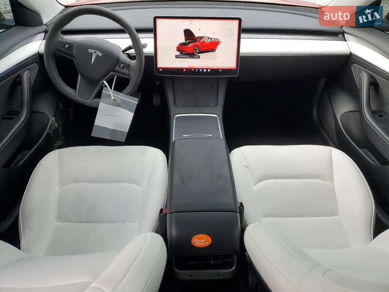 Седан Tesla Model 3 2023 в Вінниці