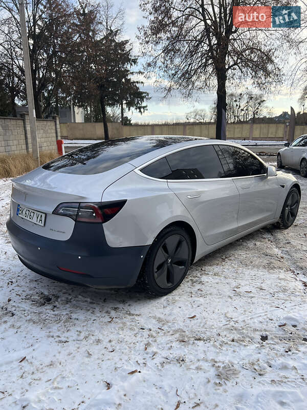 Седан Tesla Model 3 2018 в Рівному фото 4 Седан Tesla Model 3 2018 в Рівному