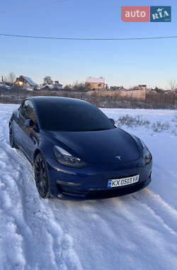 Седан Tesla Model 3 2022 в Харкові