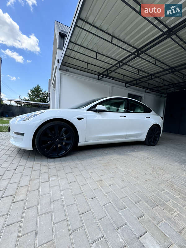 Седан Tesla Model 3 2019 в Києві фото 8 Седан Tesla Model 3 2019 в Києві
