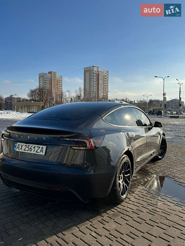 Седан Tesla Model 3 2025 в Харкові фото 4 Седан Tesla Model 3 2025 в Харкові