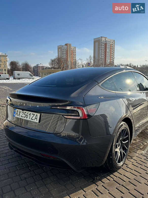 Седан Tesla Model 3 2025 в Харкові фото 5 Седан Tesla Model 3 2025 в Харкові