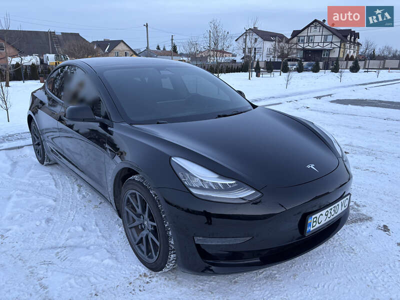 Седан Tesla Model 3 2019 в Львові фото 15 Седан Tesla Model 3 2019 в Львові