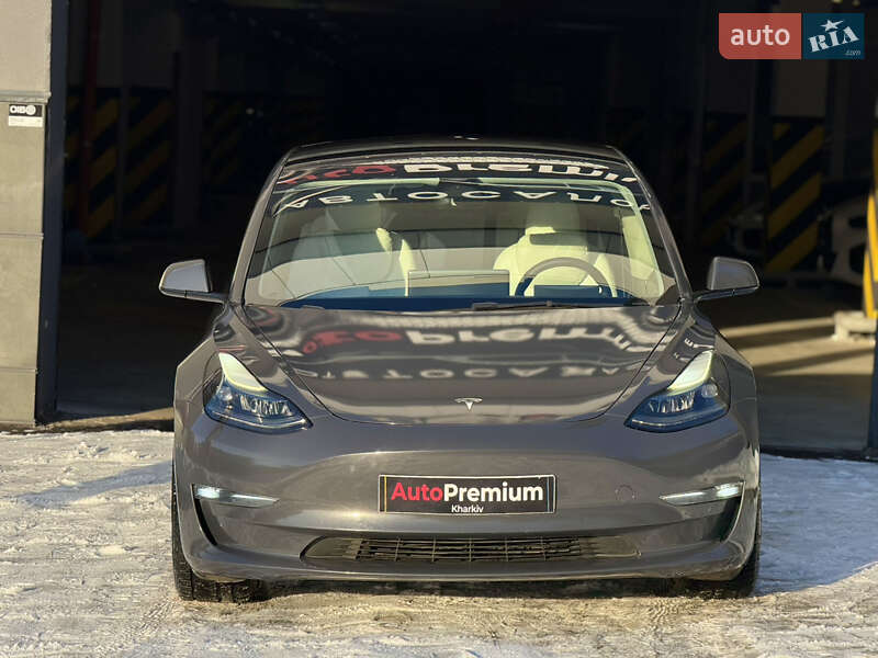 Седан Tesla Model 3 2022 в Харькове
