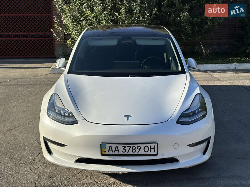 Седан Tesla Model 3 2018 в Киеве фото 4 Седан Tesla Model 3 2018 в Киеве